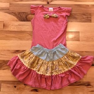 Persnickety Shirt and Skirt. Complete outfit.